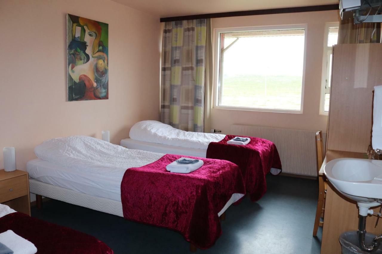 Hotel Hvitserkur Hvammstangi Bagian luar foto
