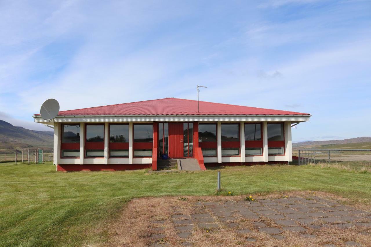 Hotel Hvitserkur Hvammstangi Bagian luar foto