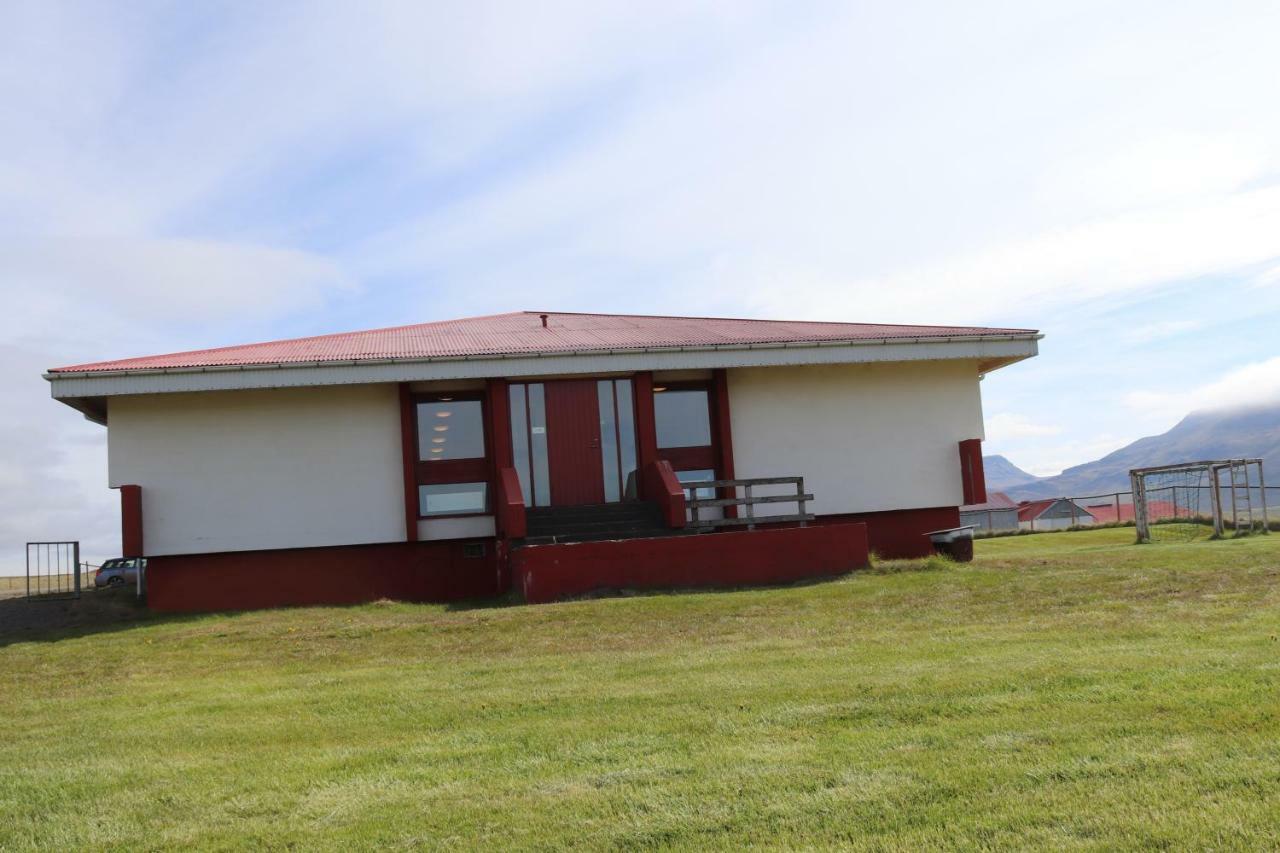 Hotel Hvitserkur Hvammstangi Bagian luar foto